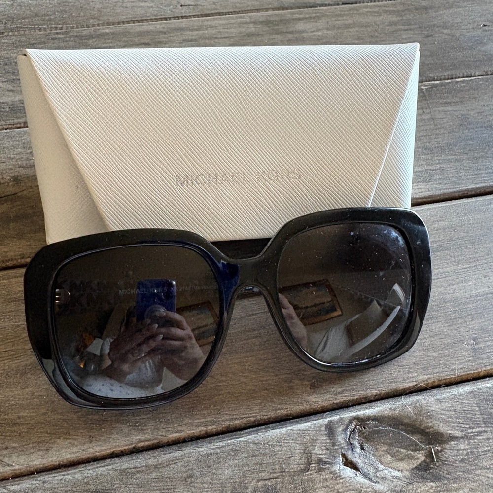 Michael Kors Black Oversized Sunglasses with Gradient Lenses